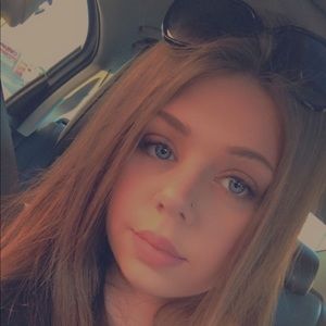 Meet your Posher, Jenna